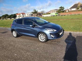 Used Ford Fiesta 2018 for sale - 78900320: Photo