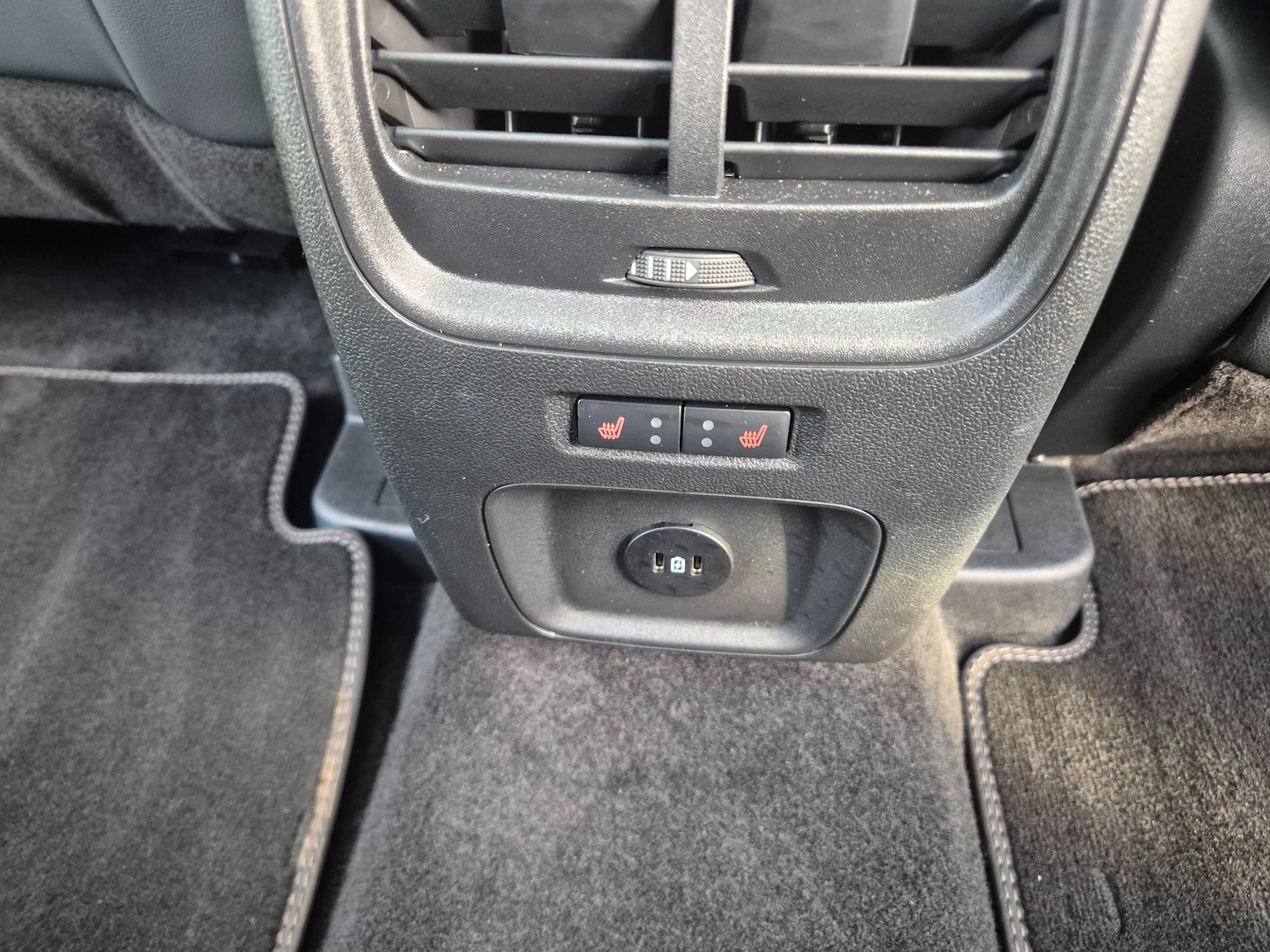 Used Ford Kuga 2024 for sale - 76798676: Photo 4