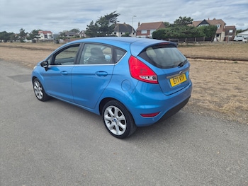 Used Ford Fiesta 2011 for sale - 75499088: Photo