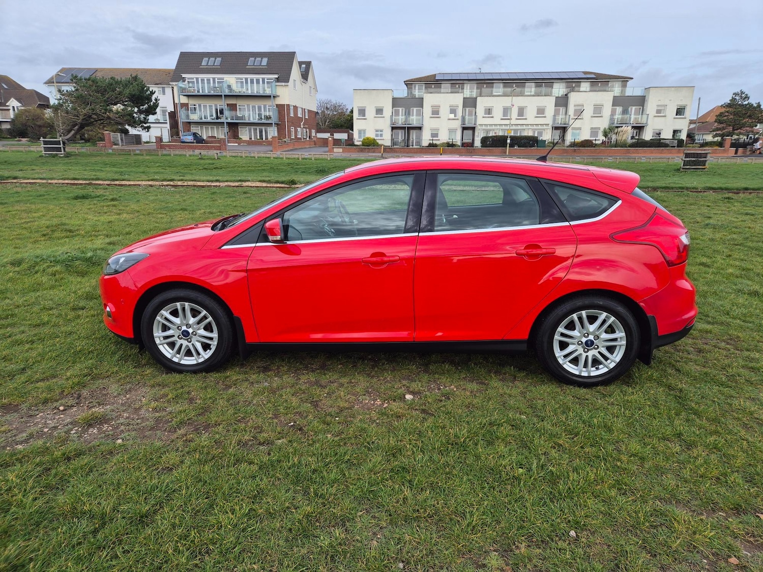 Used Ford Focus 2013 for sale - 76445601: Photo 1