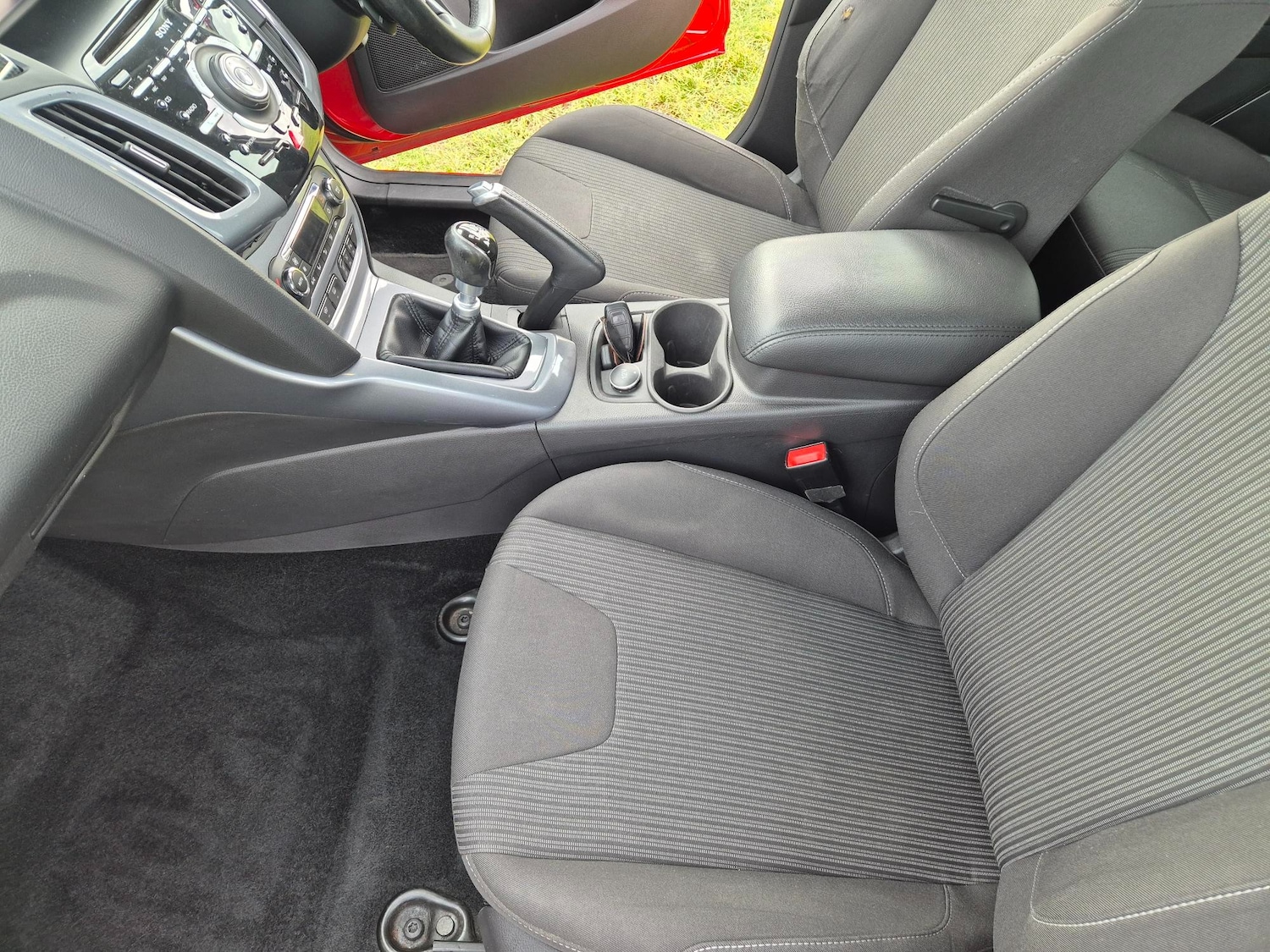 Used Ford Focus 2013 for sale - 76445601: Photo 8