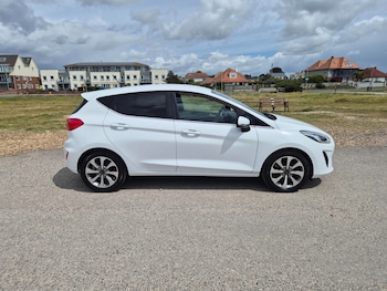 Used Ford Fiesta 2018 for sale - 78920367: Photo