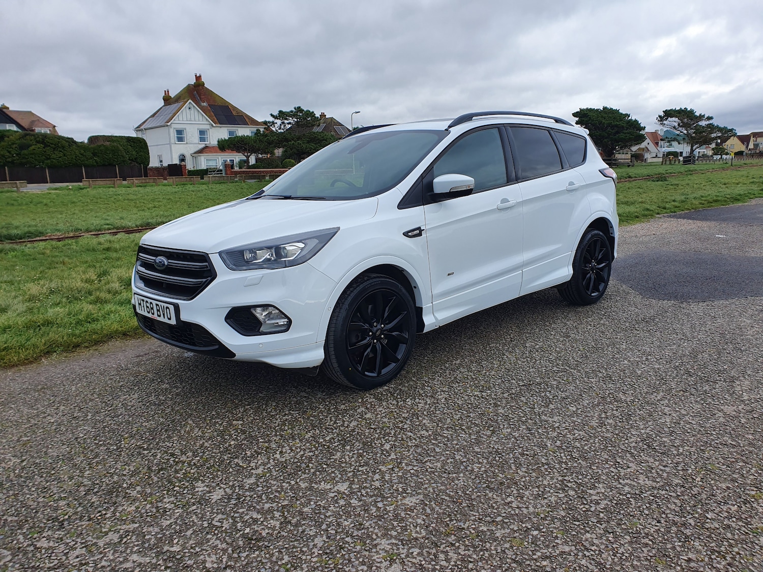 Used Ford Kuga 2018 for sale - 77037508: Photo 2