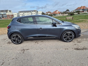 Renault Clio feature image