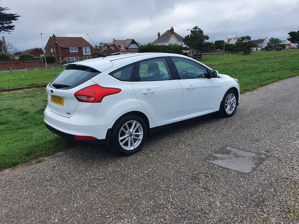 Used Ford Focus 2015 for sale - 72352296: Photo 3