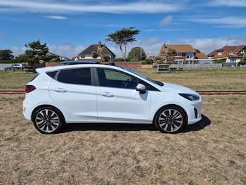 2022 (22) - TITANIUM VIGNALE mHEV (mild HYBRID ) 125 PS Petrol 5 Door