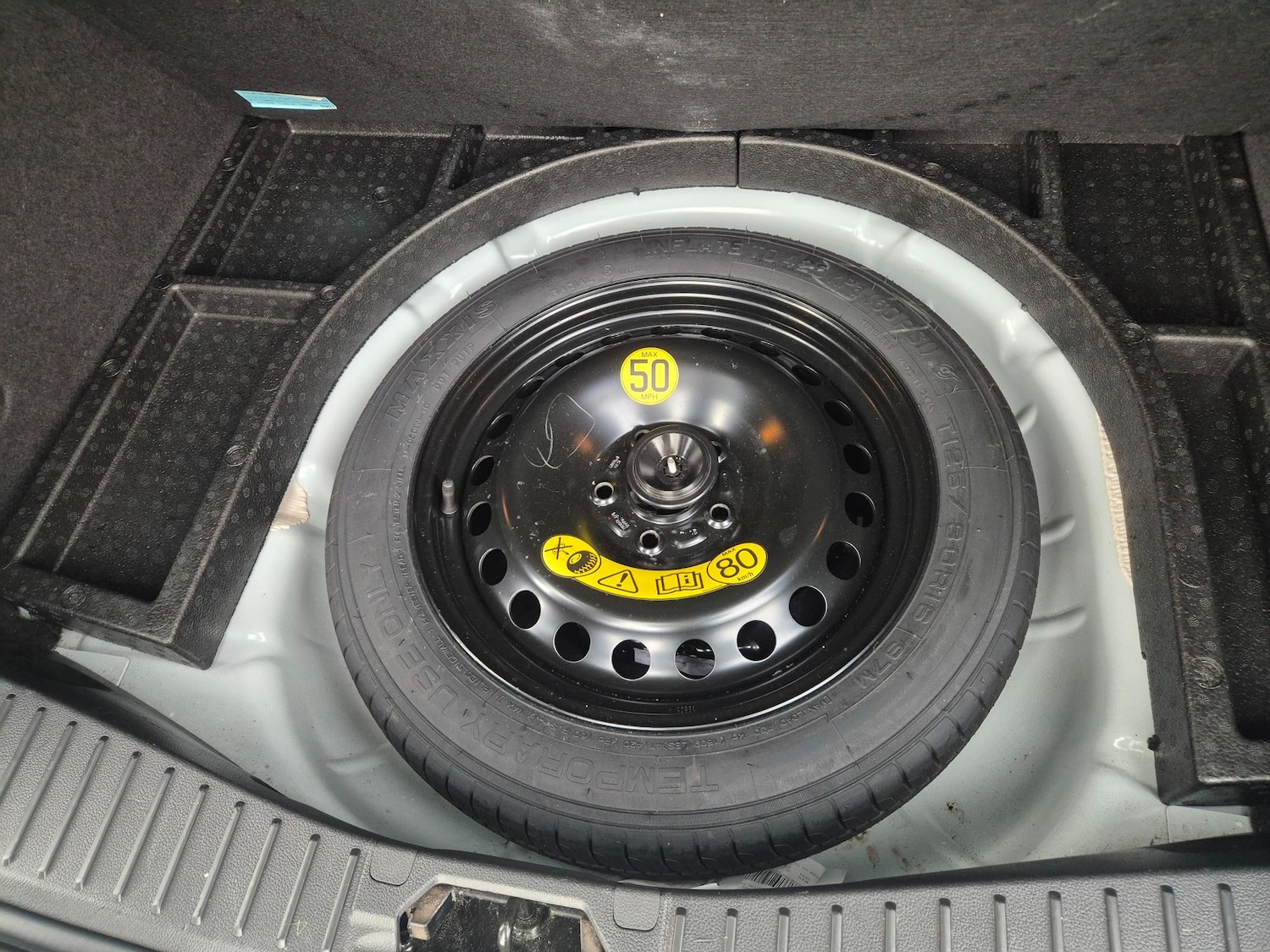 Used Ford C-Max 2016 for sale - 77026704: Photo 12