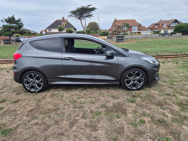 Used Ford Fiesta 2018 for sale - 75608378: Photo 1
