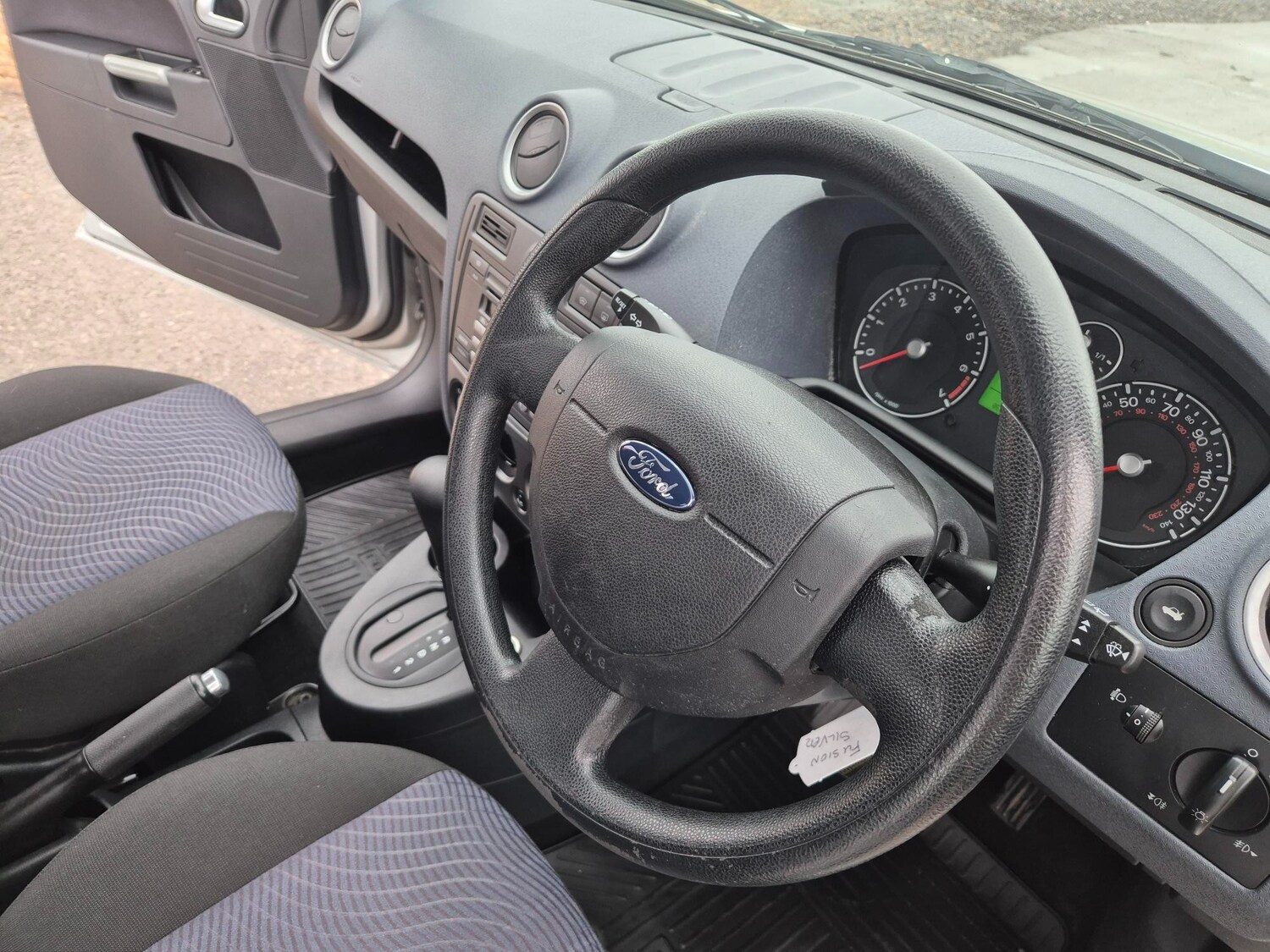 Used Ford Fusion 2010 for sale - 77333279: Photo 15