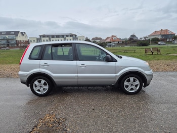 (60) - 1.6 ZETEC . AUTOMATIC . 5 Door Petrol