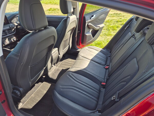 Used Ford Focus 2020 for sale - 75673870: Photo 10