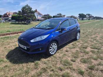 Used Ford Fiesta 2017 for sale - 74950547: Photo