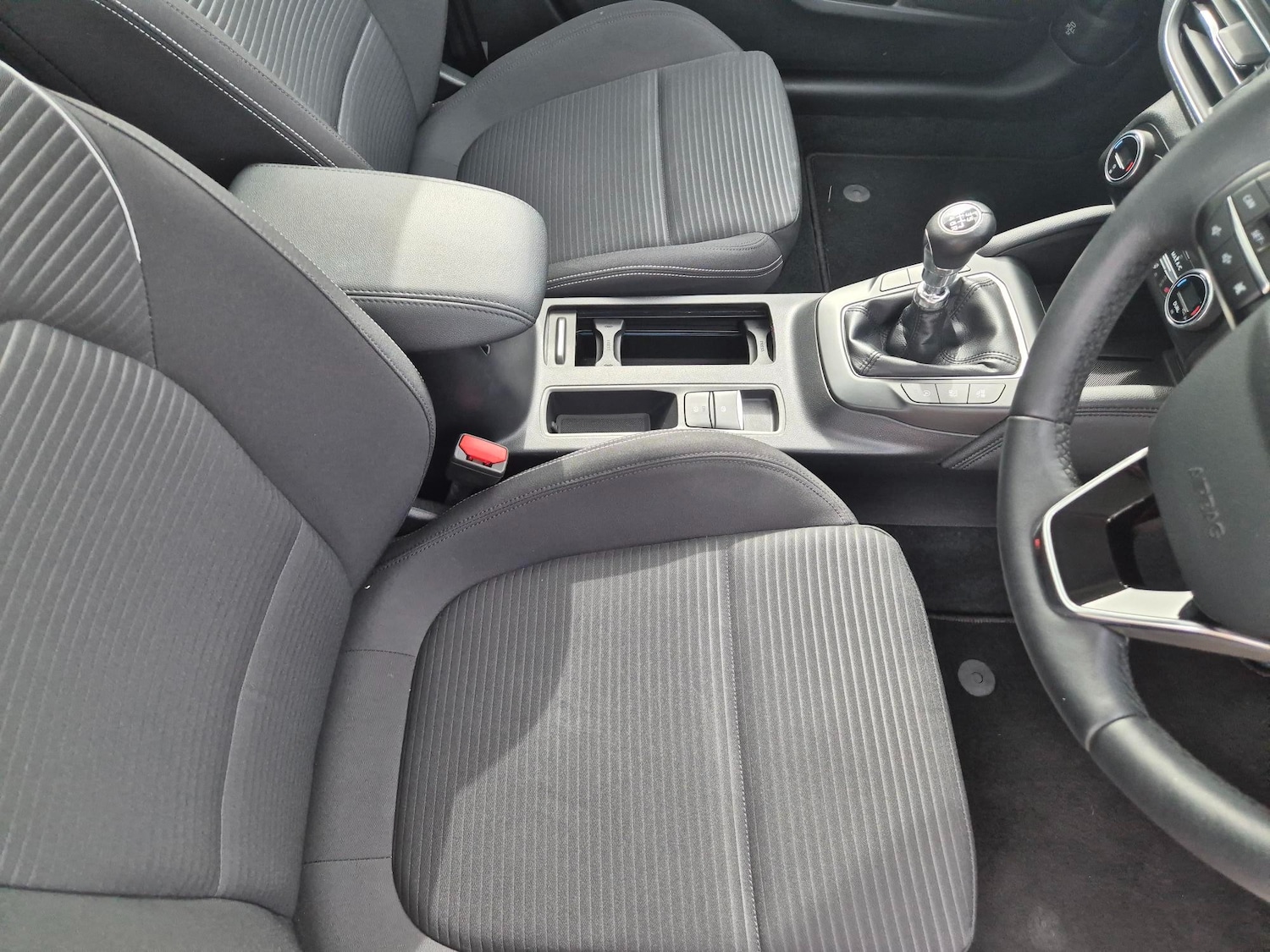 Used Ford Focus 2018 for sale - 77981416: Photo 10