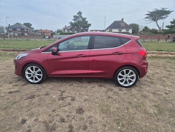 Used Ford Fiesta 2018 for sale - 75608401: Photo