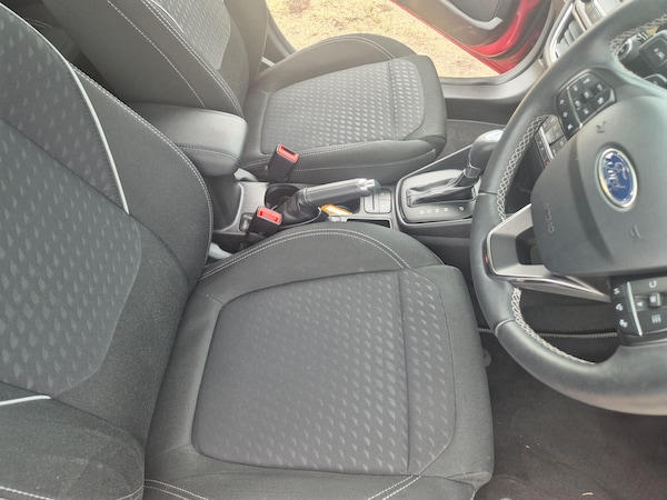 Used Ford Fiesta 2018 for sale - 75608401: Photo 7