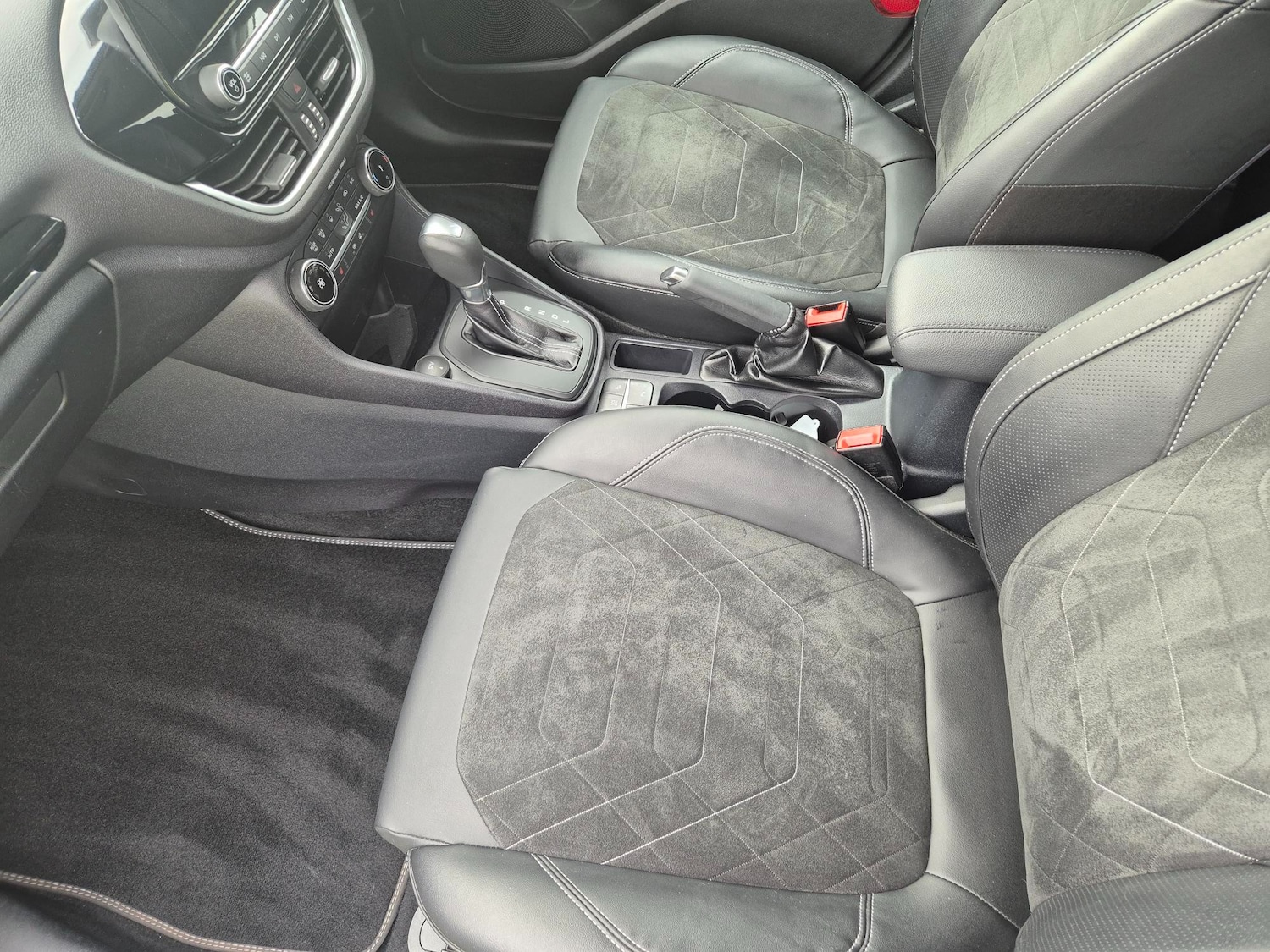 Used Ford Fiesta 2022 for sale - 76193842: Photo 8