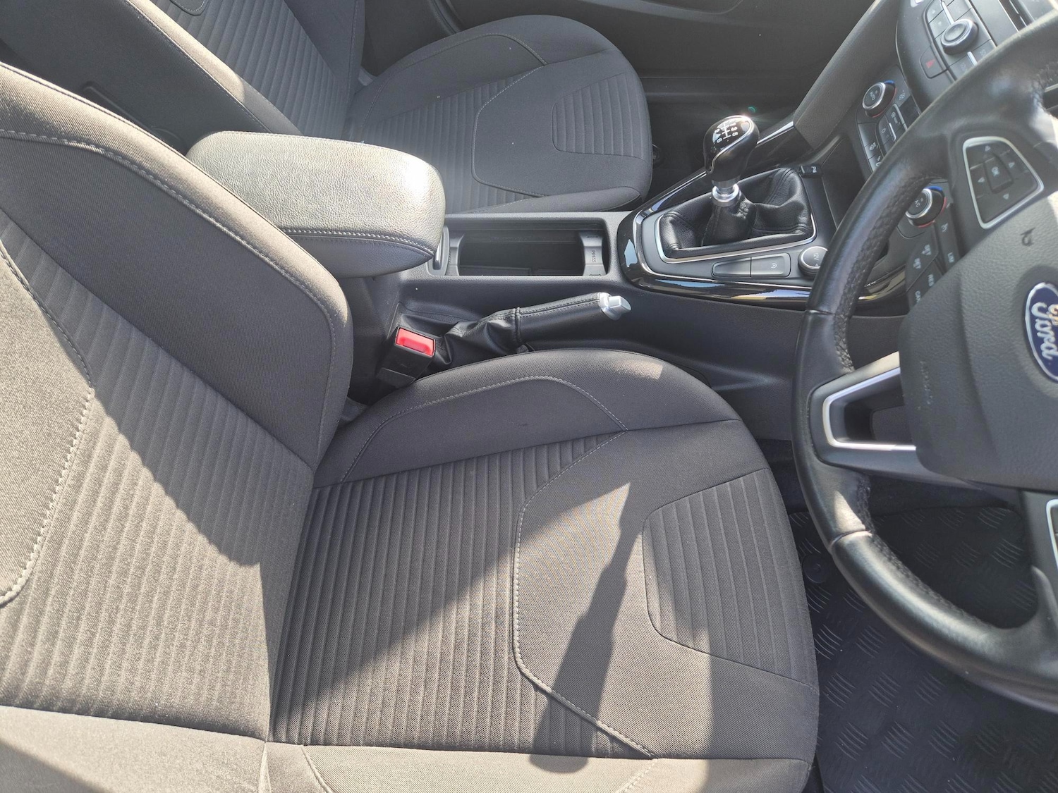 Used Ford Focus 2017 for sale - 77679744: Photo 9