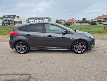 Used Ford Focus 2018 for sale - 76919069: Photo