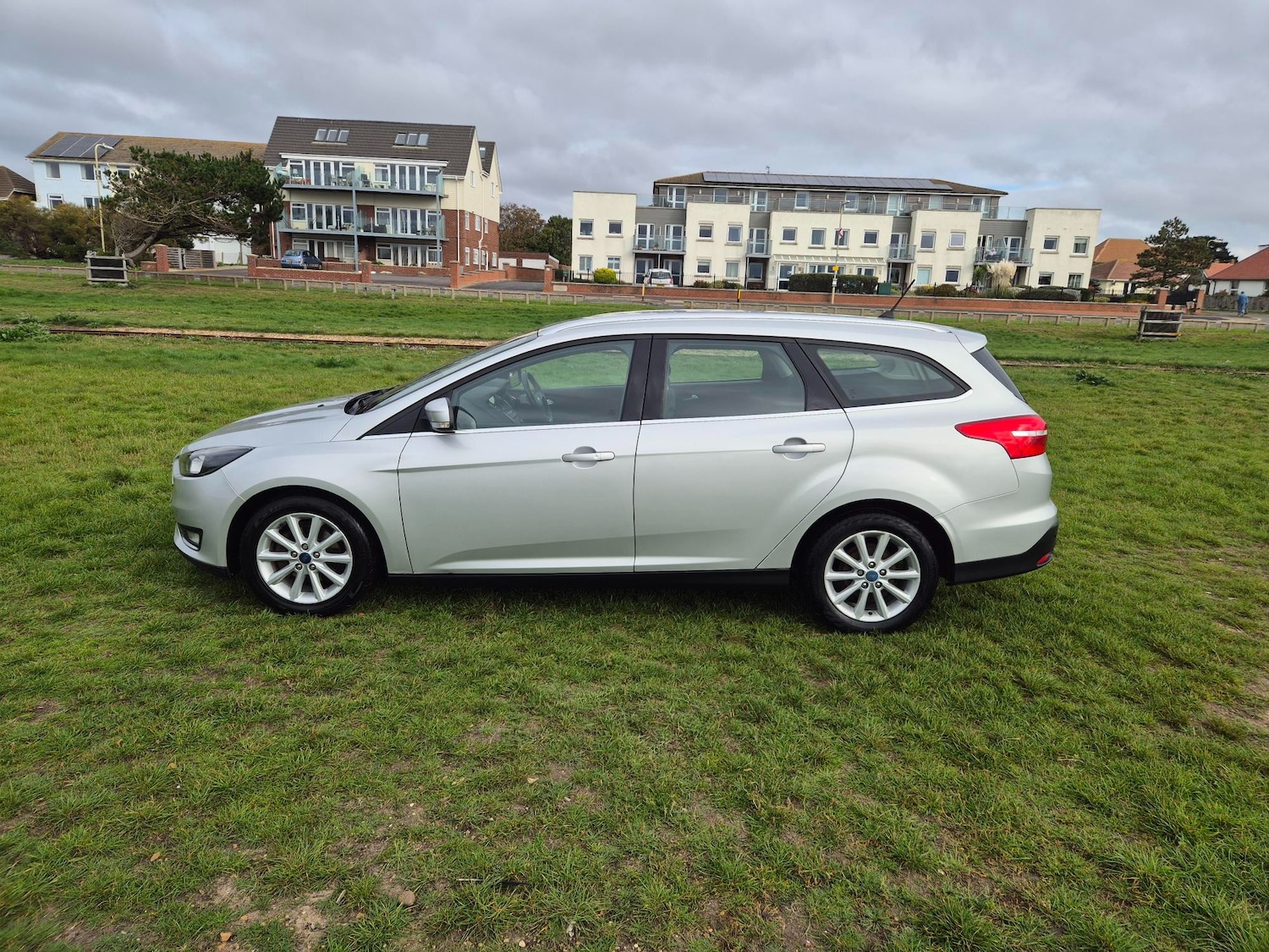 Used Ford Focus 2018 for sale - 76317400: Photo 1
