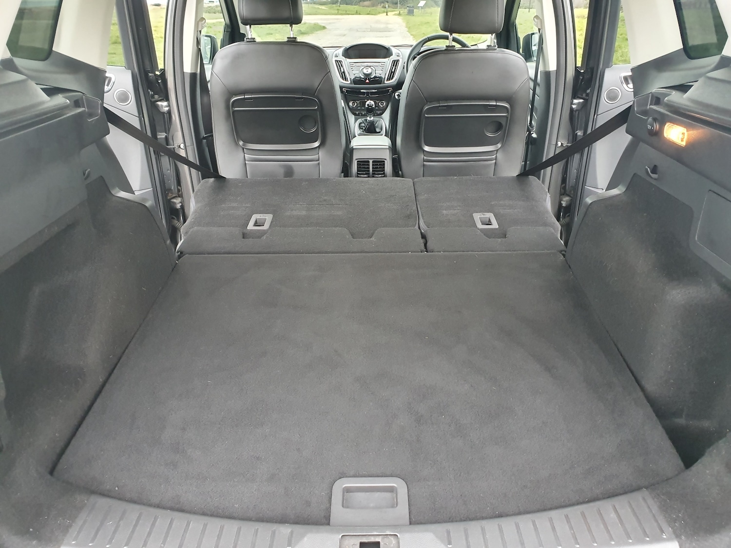 Used Ford Kuga 2015 for sale - 76390291: Photo 9