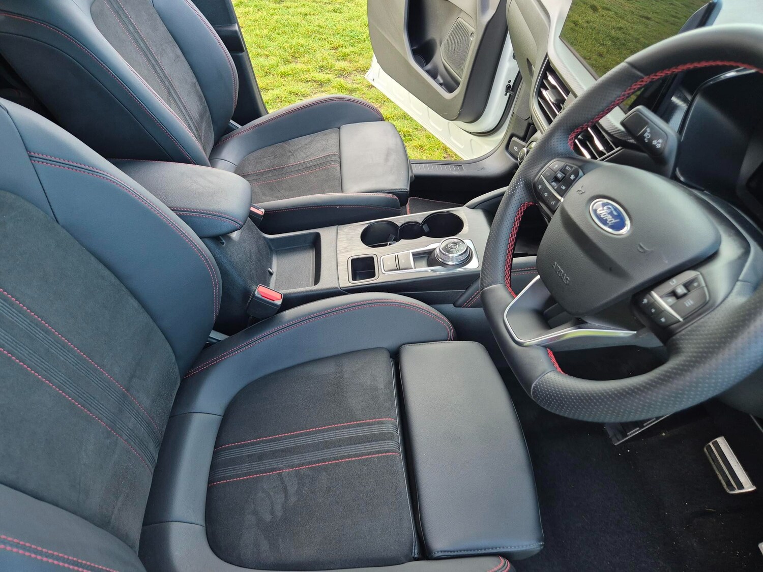 Used Ford Kuga 2024 for sale - 76685513: Photo 8