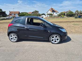 2015 (15) - TITANIUM 1.2 Petrol 3-Door