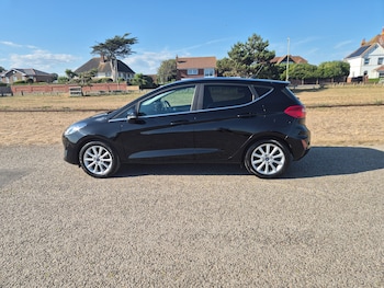 Used Ford Fiesta 2019 for sale - 75499094: Photo