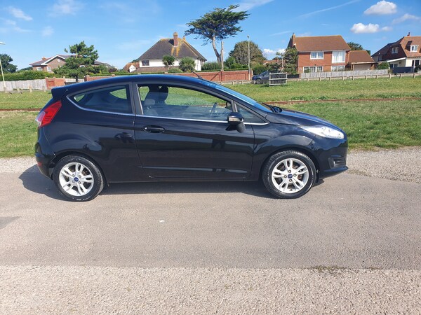 Used Ford Fiesta 2015 for sale - 72587256: Photo 1