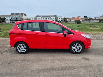 Used Ford B-MAX 2017 for sale - 76969077: Photo