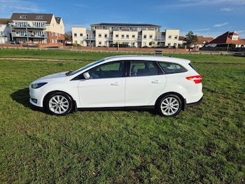 2018 (67) - 1.5 EcoBoost Titanium 5dr