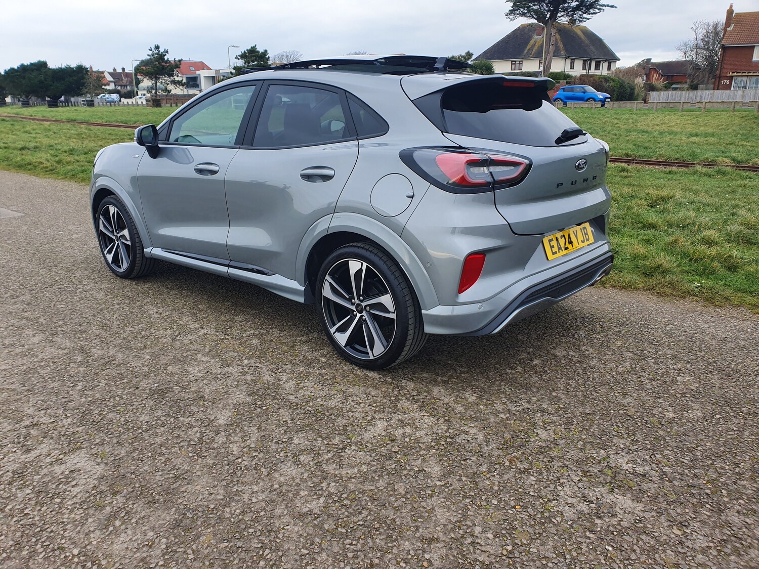 Vehicle 7