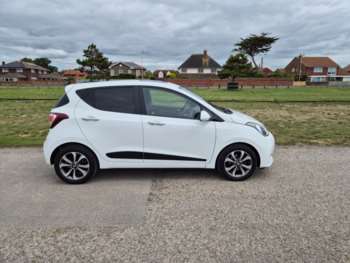 2019 (19) - PREMIUM SE 5-Door AUTOMATIC Petrol