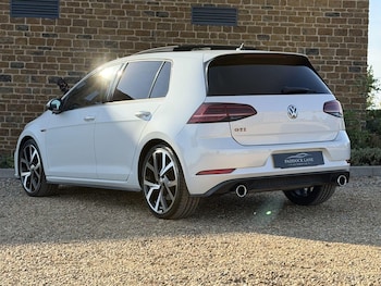 Used Volkswagen Golf 2020 for sale - 79500736: Photo