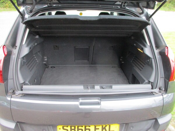 Used Peugeot 3008 2017 for sale - 76149303: Photo 29