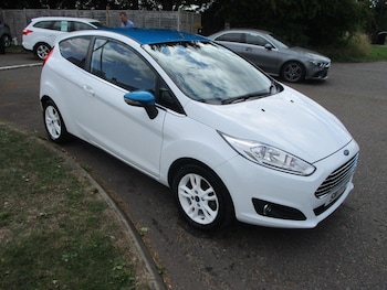 Used Ford Fiesta 2017 for sale - 75490079: Photo