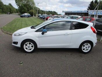 Used Ford Fiesta 2017 for sale - 75490079: Photo