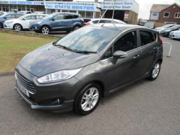 2016 - 1.0 T EcoBoost ZETEC NAV PETROL 5 DOOR.