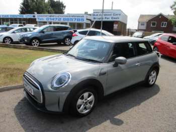 2022 - 1.5 CLASSIC PETROL AUTOMATIC 3 DOOR