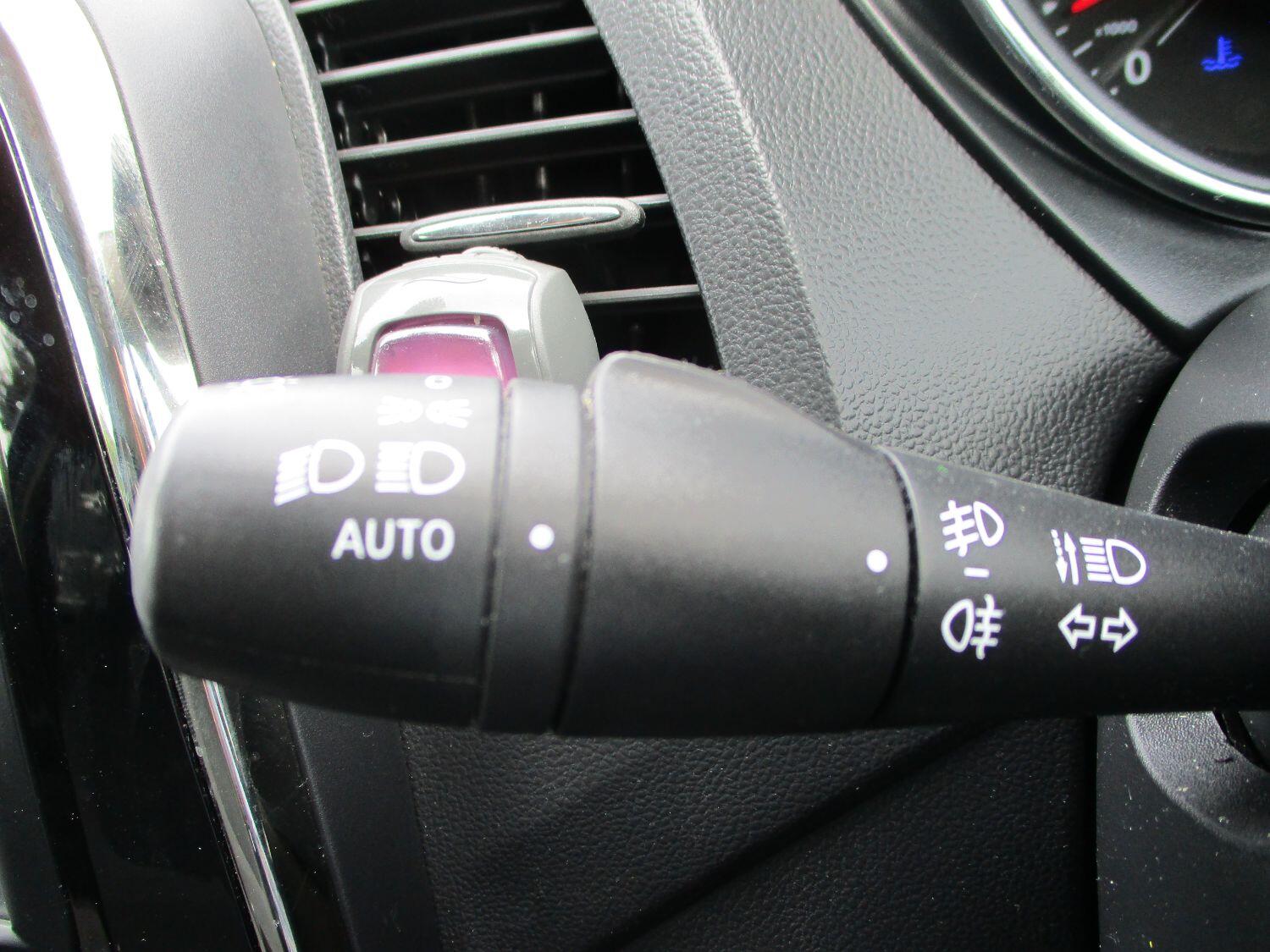 Used Renault Captur 2017 for sale - 76793910: Photo 15