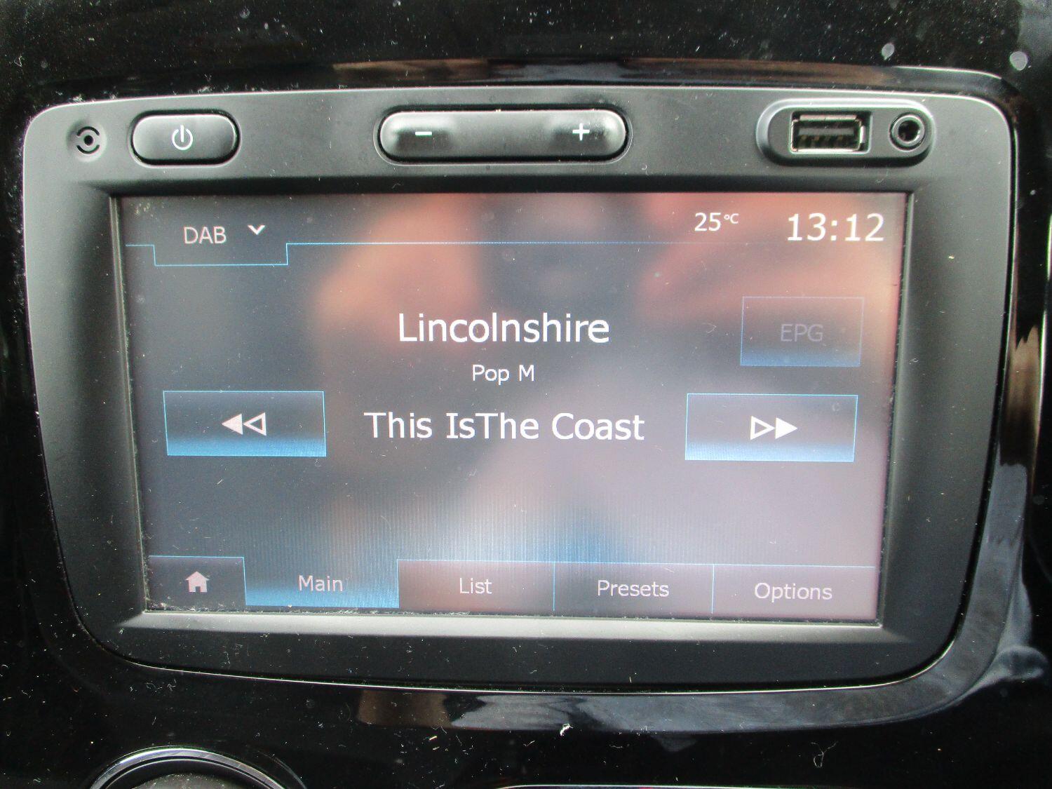 Used Renault Captur 2017 for sale - 76793910: Photo 21