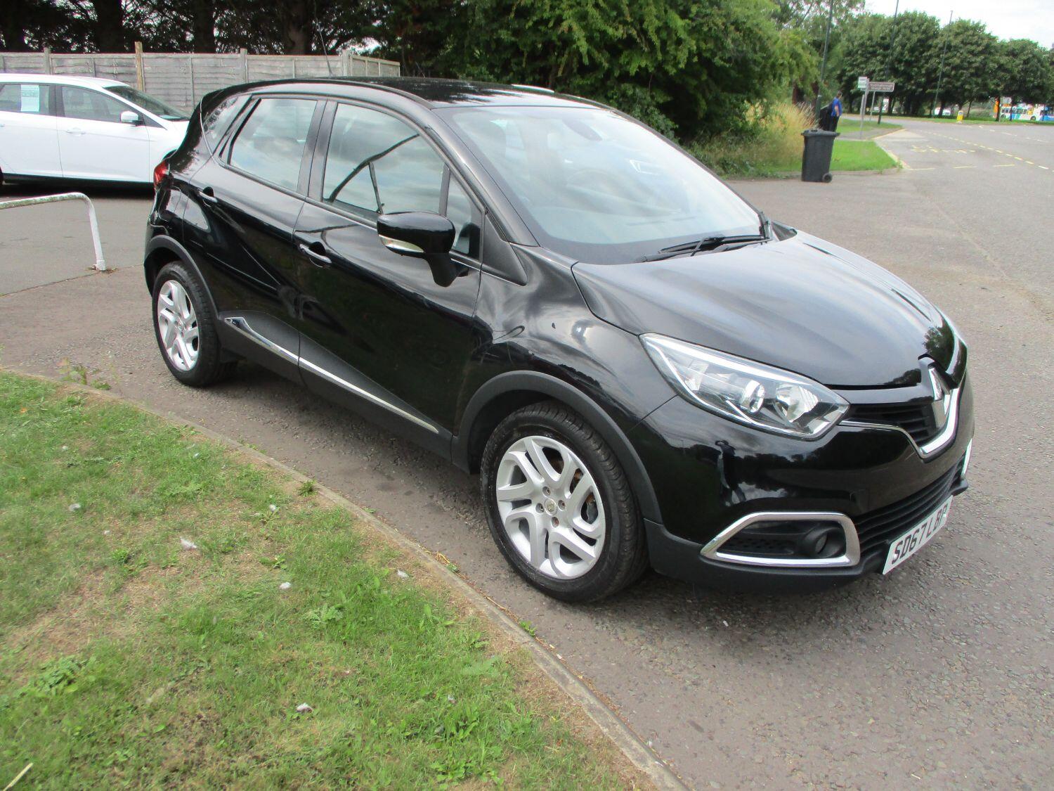Used Renault Captur 2017 for sale - 76793910: Photo 3