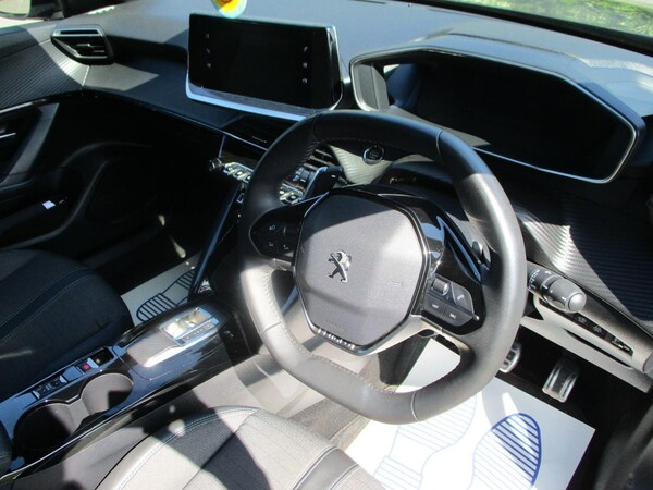 Used Peugeot 2008 2023 for sale - 74506513: Photo 8