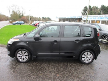 Used Citroen C3 Picasso 2011 for sale - 76884837: Photo