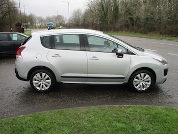 Used Peugeot 3008 2015 for sale - 77129646: Photo