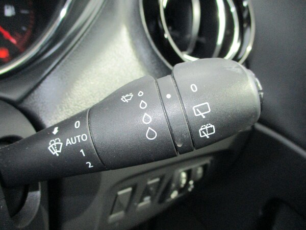 Used Renault Captur 2017 for sale - 75418830: Photo 16