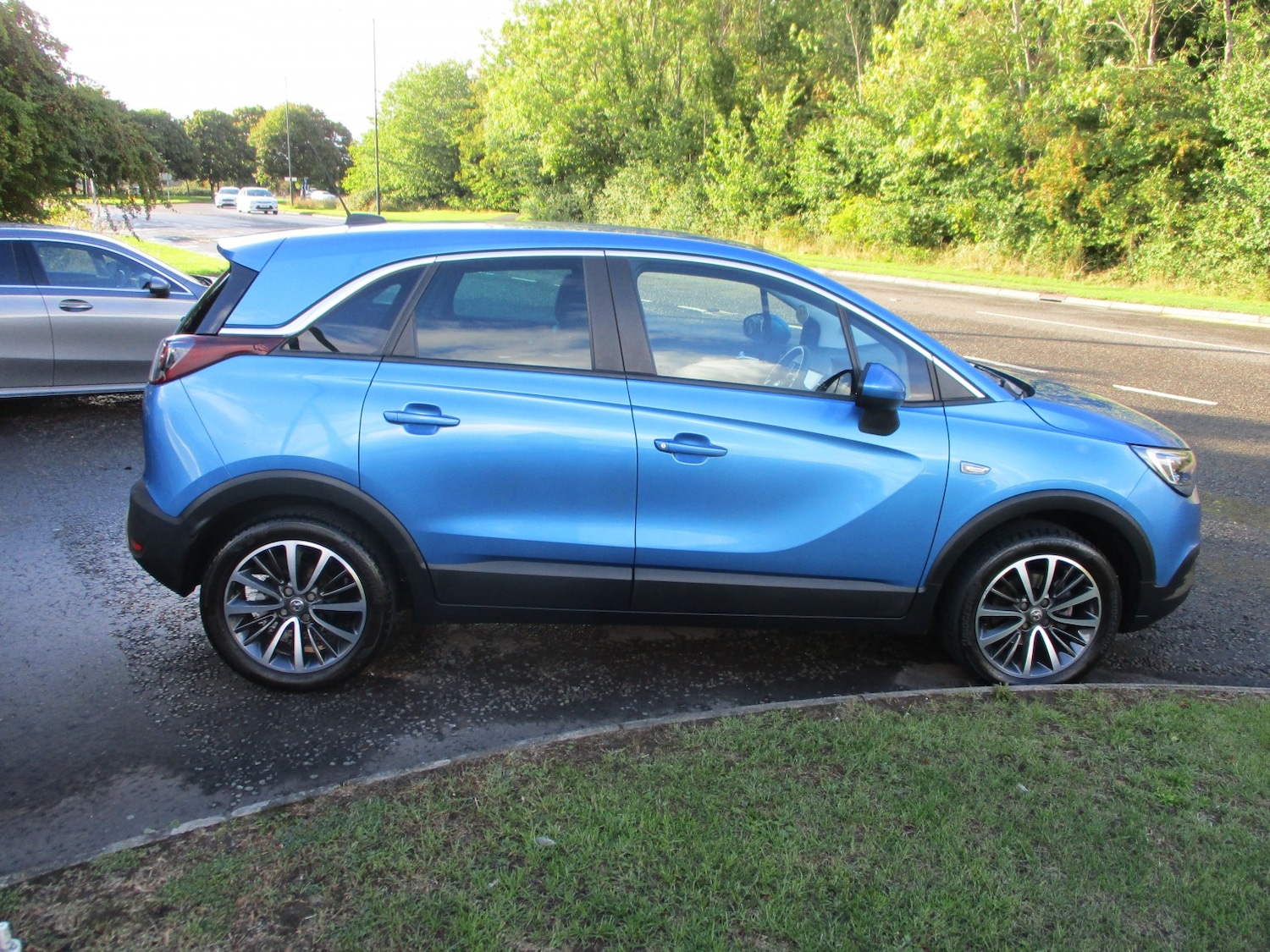 Used Vauxhall Crossland X 2020 for sale - 76793921: Photo 2
