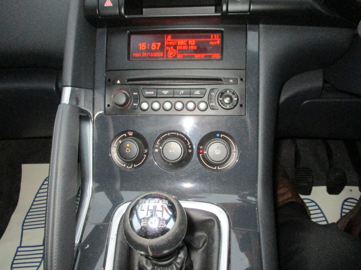 Used Peugeot 3008 2015 for sale - 76751864: Photo 11