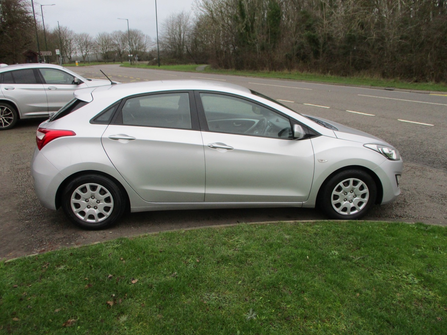 Used Hyundai i30 2014 for sale - 77038935: Photo 2
