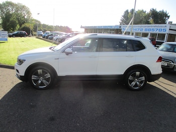 Used Volkswagen Tiguan Allspace 2018 for sale - 76030705: Photo