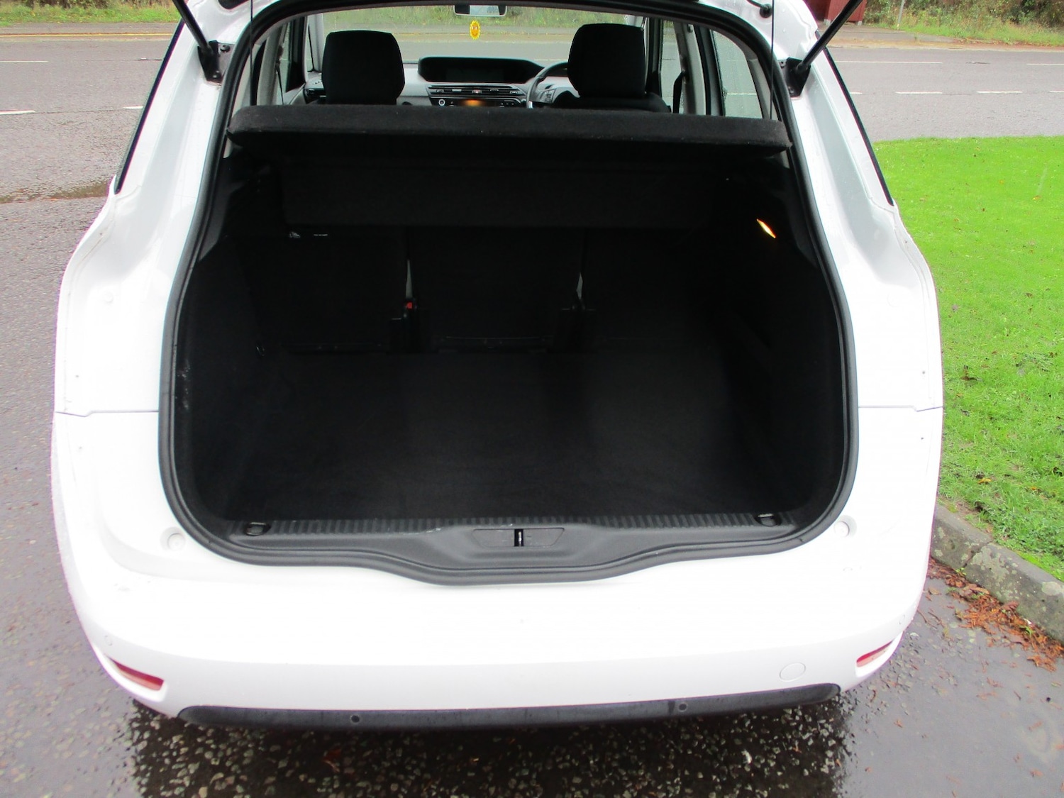 Used Citroen C4 Picasso 2016 for sale - 76793922: Photo 11